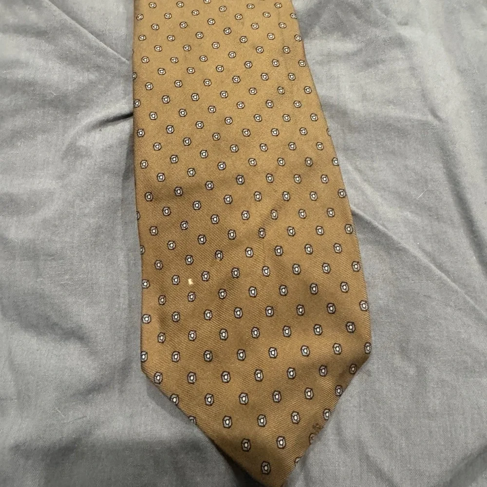 Brooks Brothers fair used